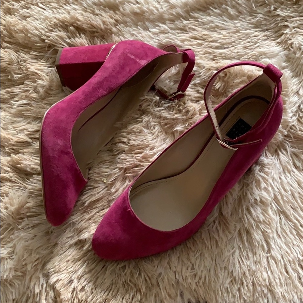 White House Black Market Bethenny Plum Heels